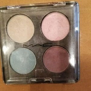 MAC Eyeshadow Palette